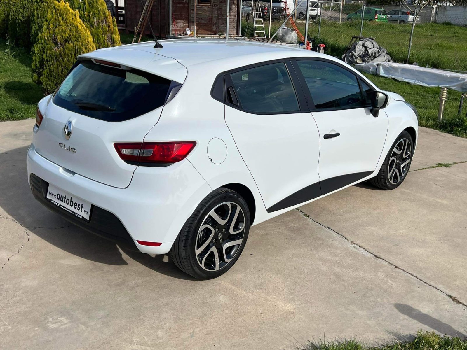 Renault Clio 18 SPORT Dynamic 13