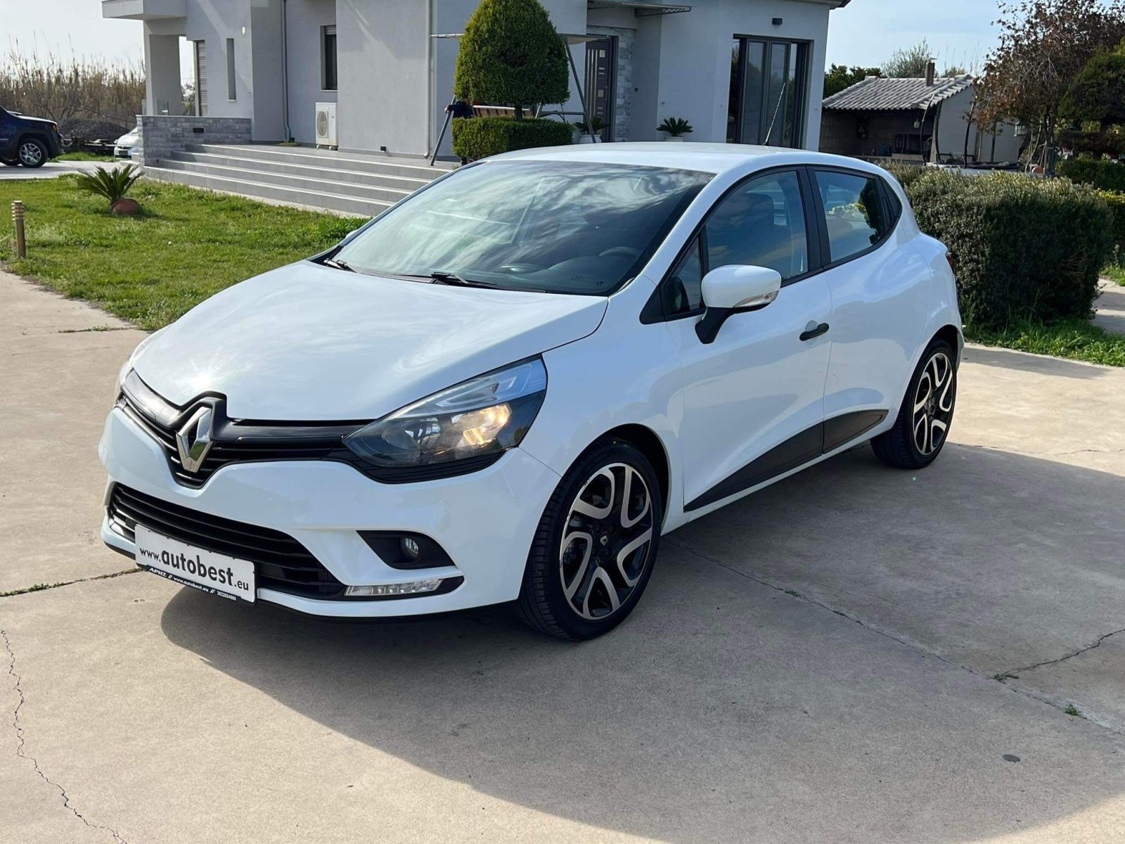 Renault Clio 18 SPORT Dynamic 5