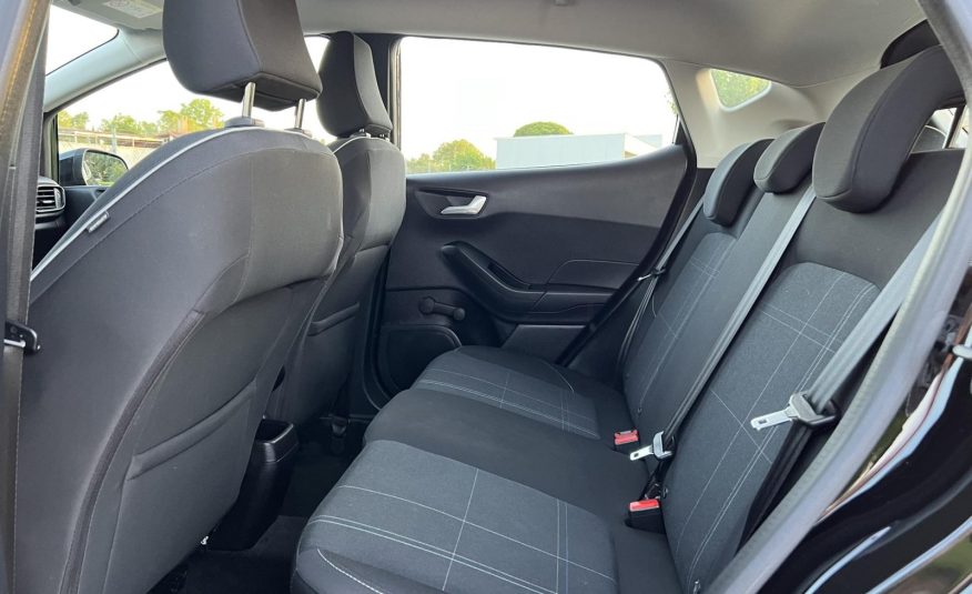 Ford Fiesta '18 1.1 Cool & Connect (20)