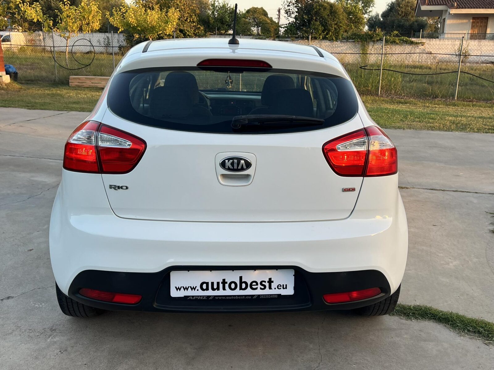Kia Rio '13 1.6 GDI ACTIVE ECO (17)