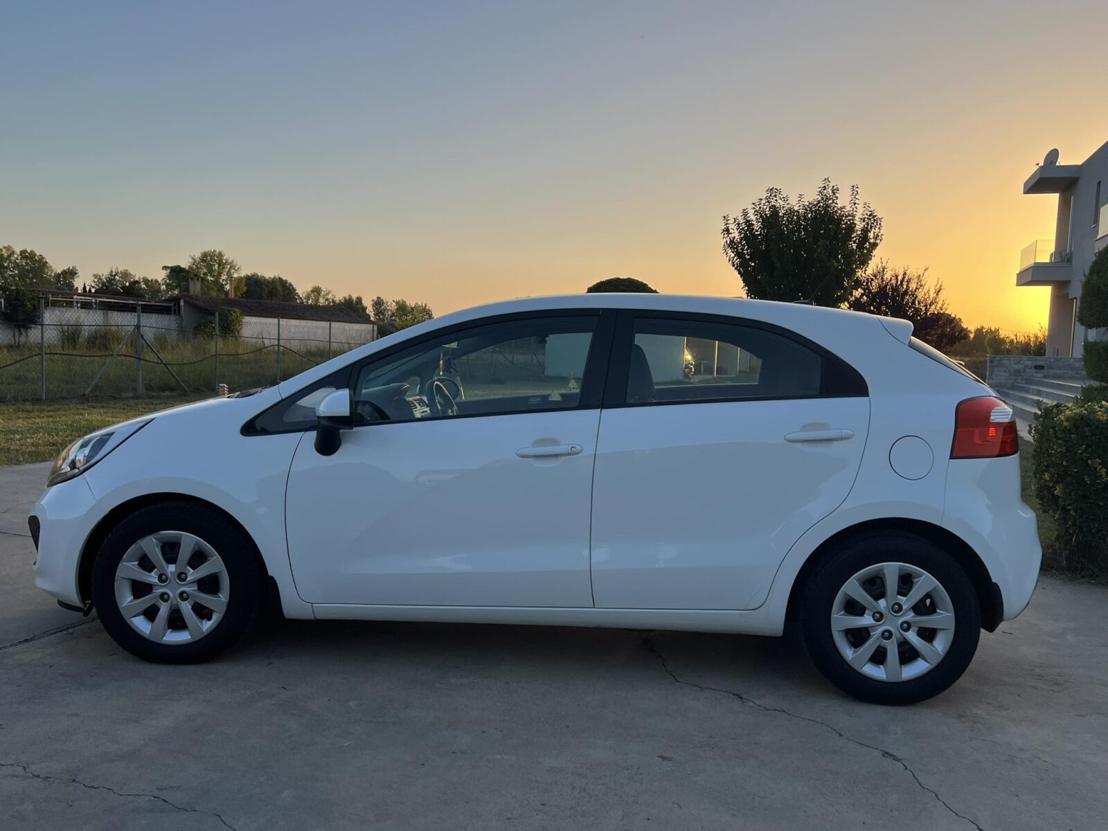 Kia Rio '13 1.6 GDI ACTIVE ECO (22)