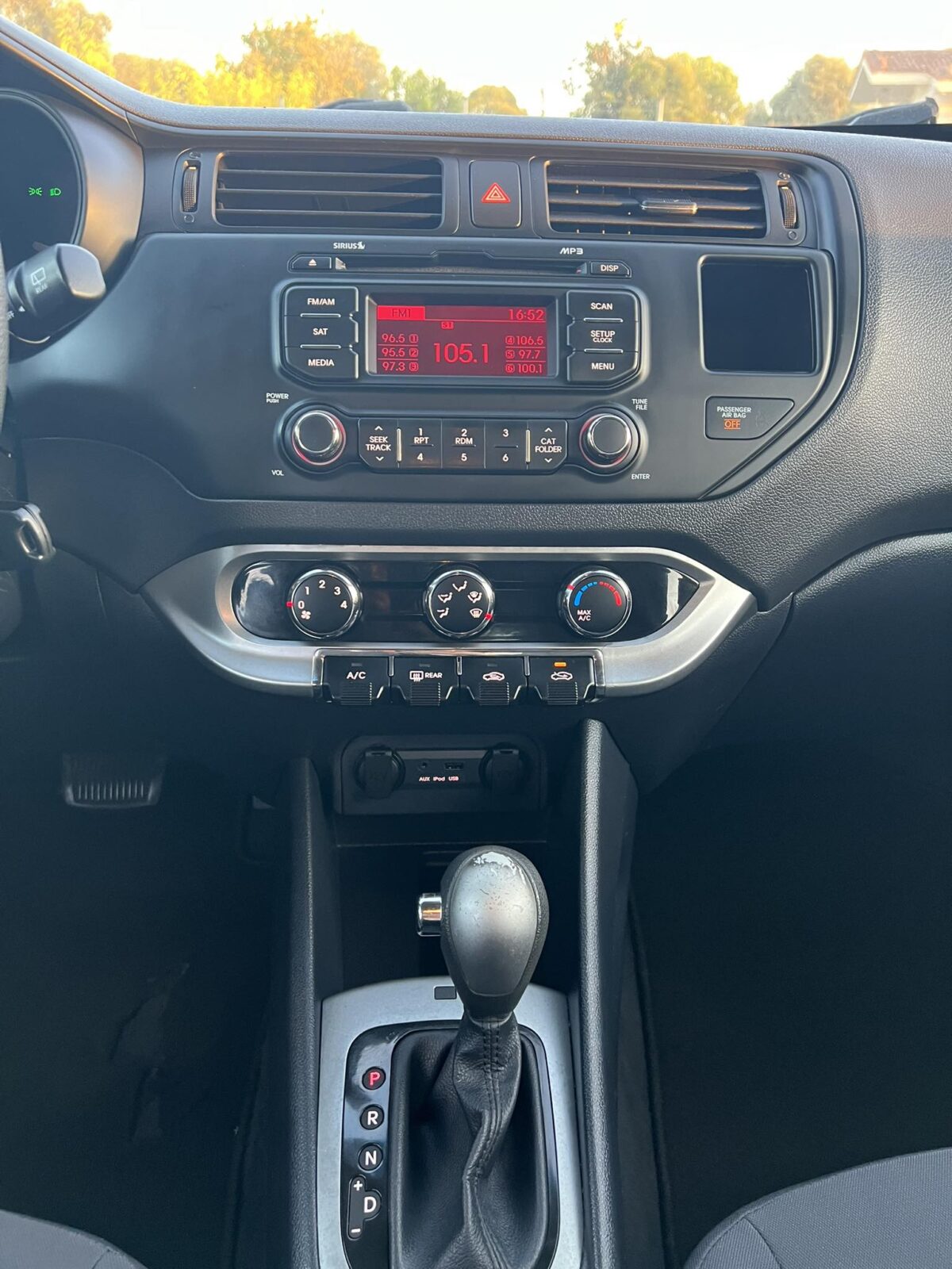 Kia Rio '13 1.6 GDI ACTIVE ECO (48)