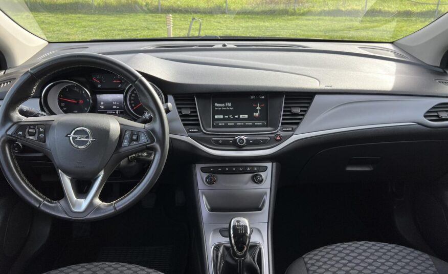 Opel Astra 2018 1.6 Selection Diesel (26)