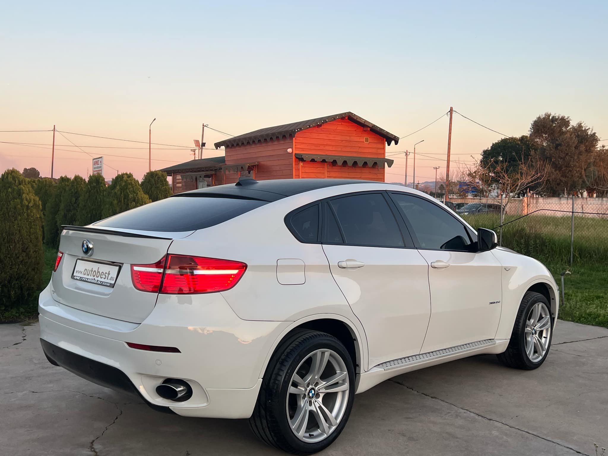 2685b543 b54f 4454 9fbe ea4369f103eb