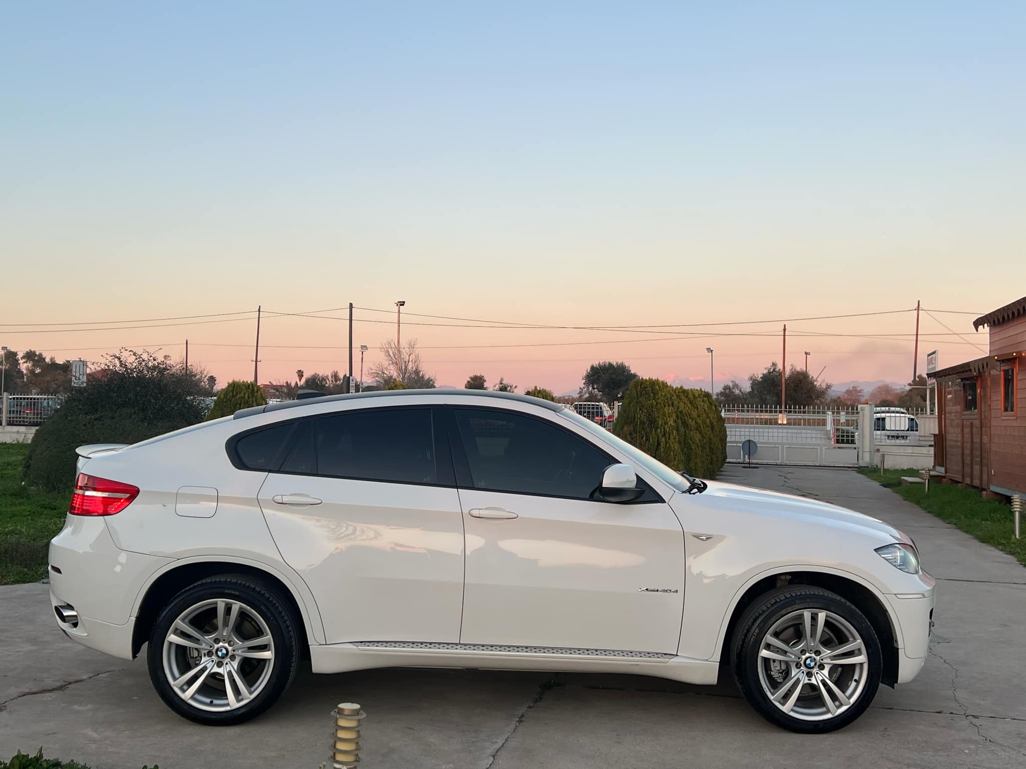 e2922953 92ff 42cc 83d4 2f93088b12bf