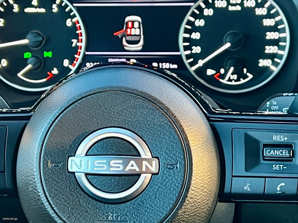51901744 v b