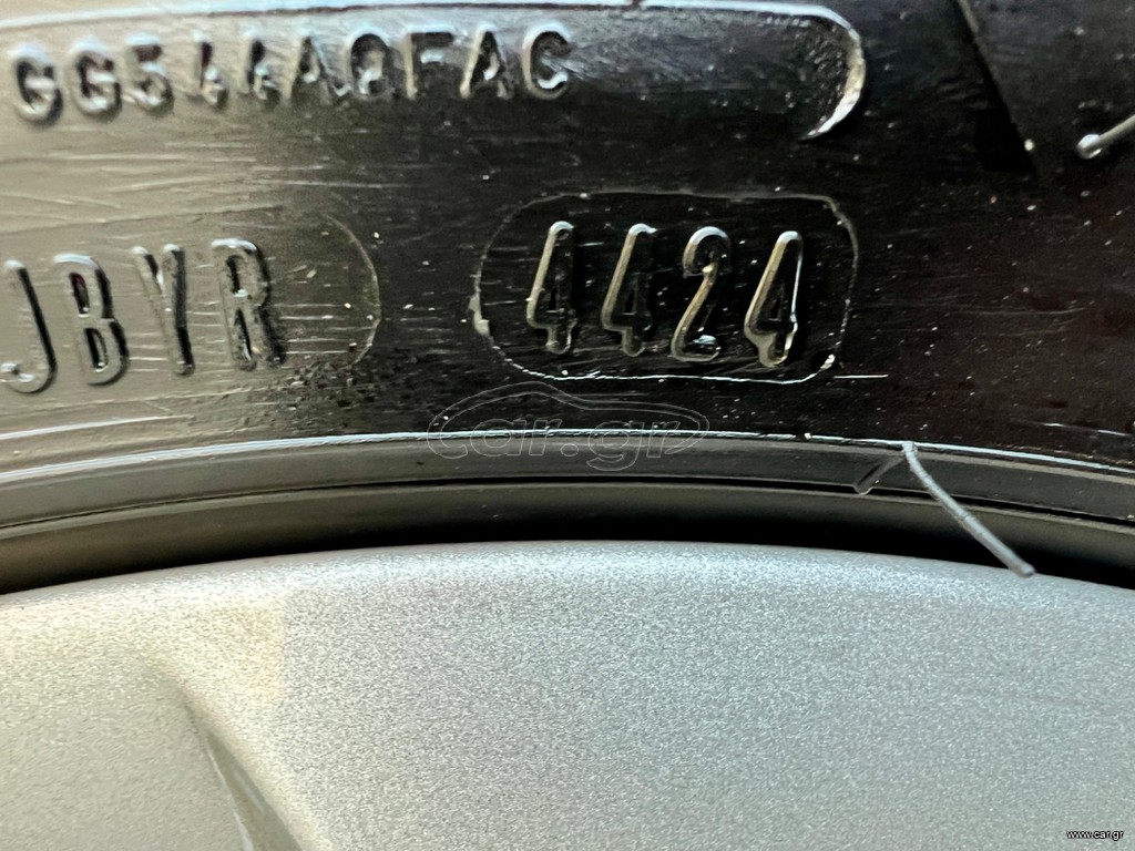 52636706 1b b
