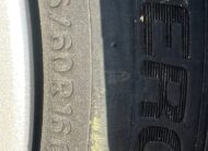 52640599 u b