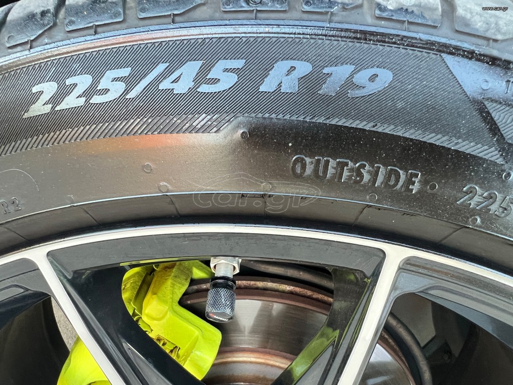 54957888 R b (1)